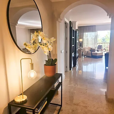 Pass The Keys Big With Golf Views In Urb Marquez De Atalaya Apartment Estepona