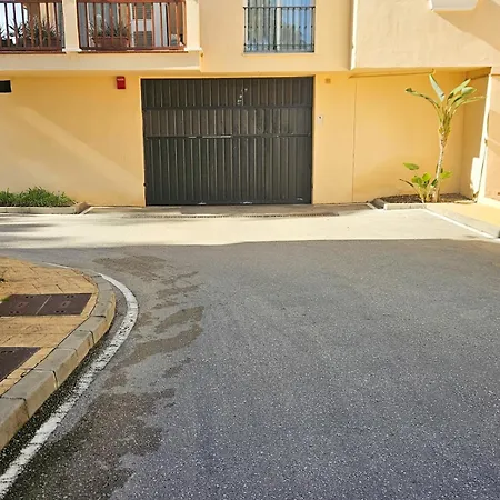 Pass The Keys Big With Golf Views In Urb Marquez De Atalaya * Estepona
